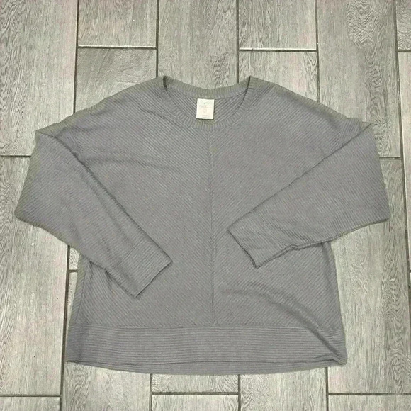 Freely Tops - Freely Crewneck Ribbed Pullover Size Large